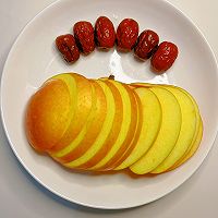 #曬出你的中秋團圓飯#老中醫強烈推薦的蘋果紅棗水！！的做法圖解1