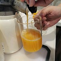 鮮榨橙汁的做法圖解2